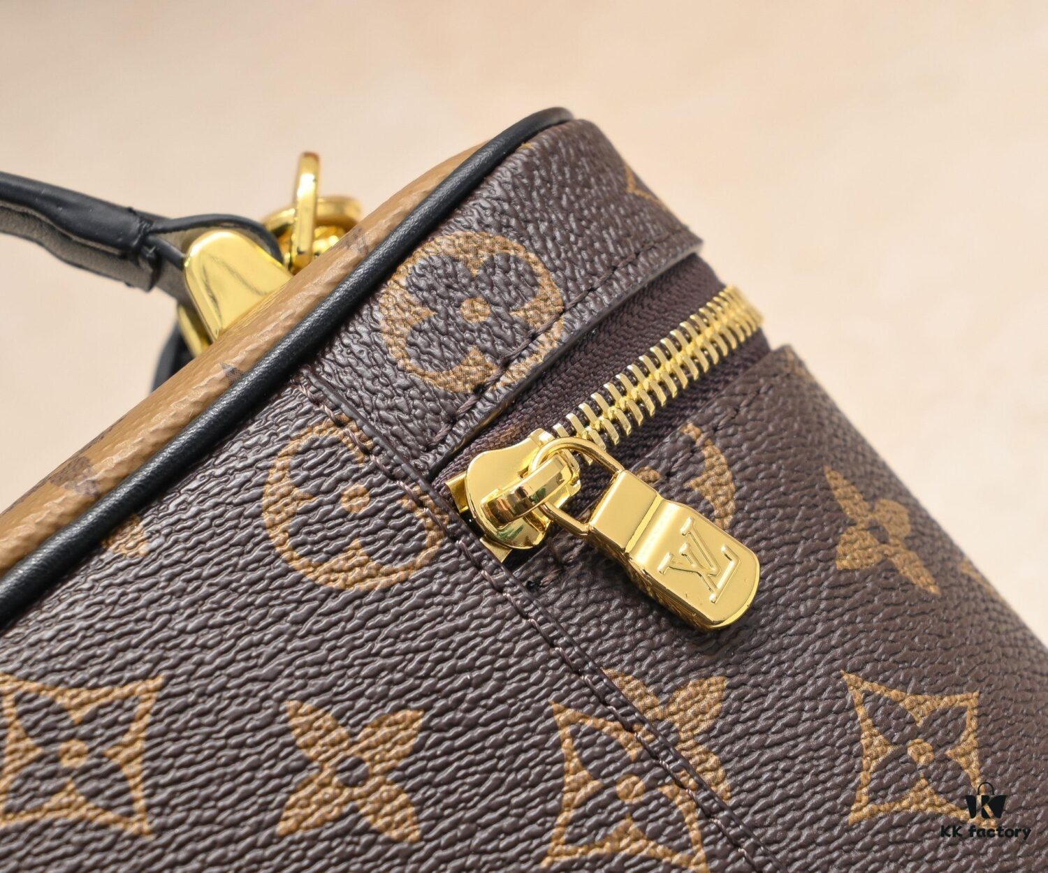 Upgraded Original M47125 M42264 Vanity Chain Pouch