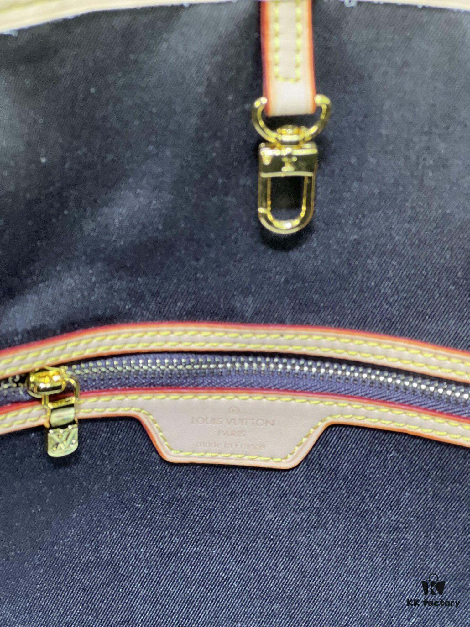 M45684 M45685 M40995 Tote MM Handbag with Monochrome Stripes in Cream and LVs on Pink Background