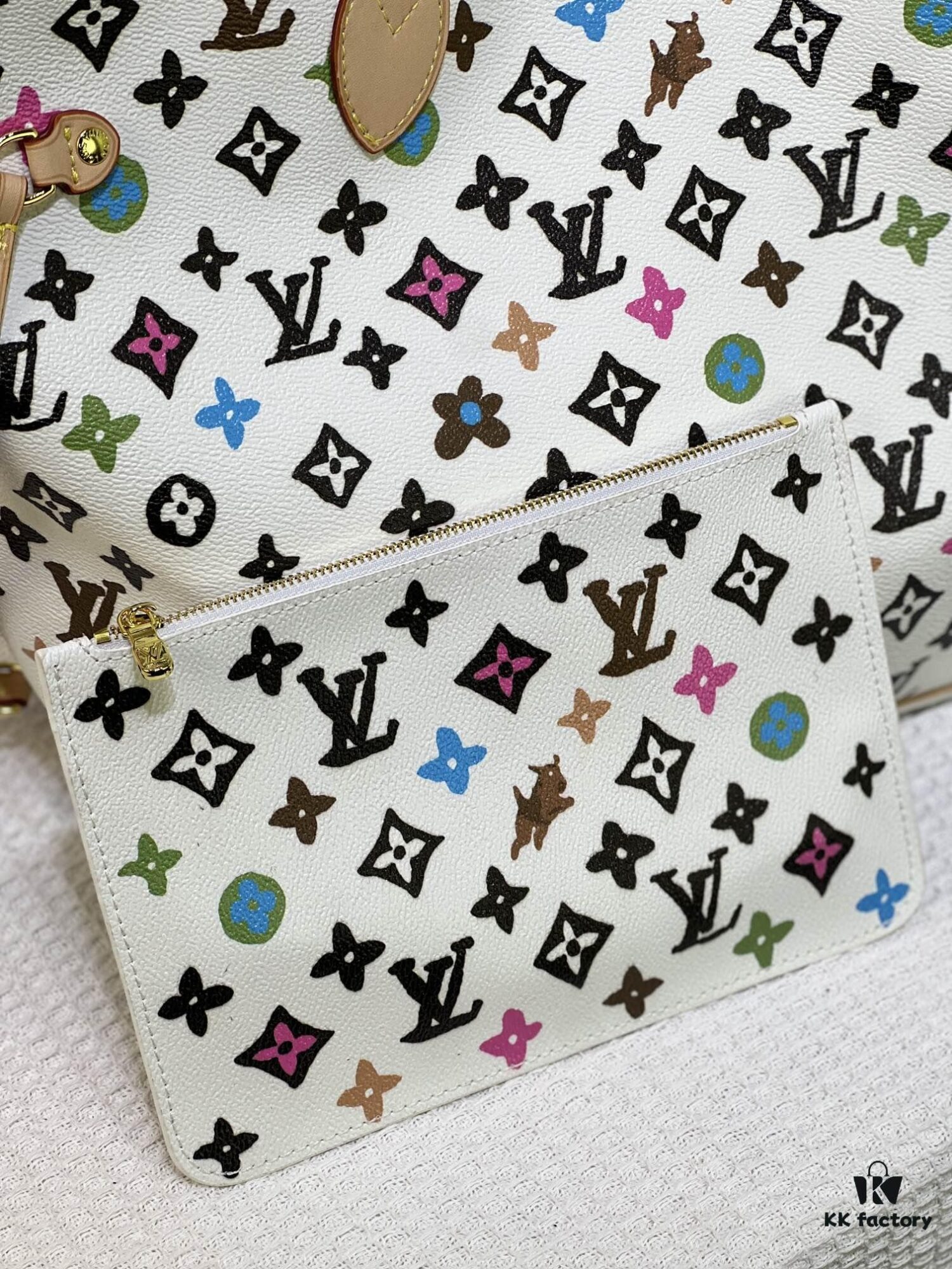 M45684 M45685 M40995 Tote MM Handbag with Monochrome Stripes in Cream and LVs on Pink Background