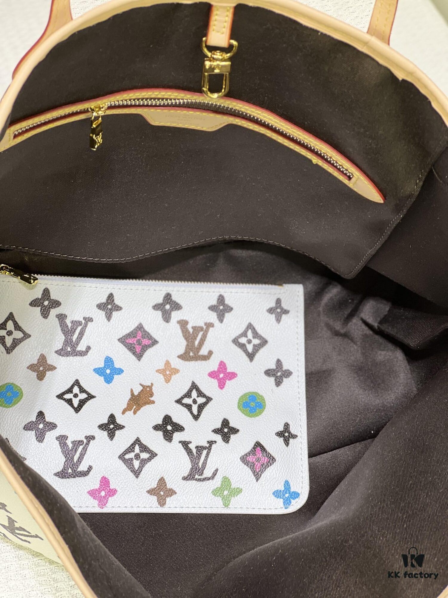 M45684 M45685 M40995 Tote MM Handbag with Monochrome Stripes in Cream and LVs on Pink Background