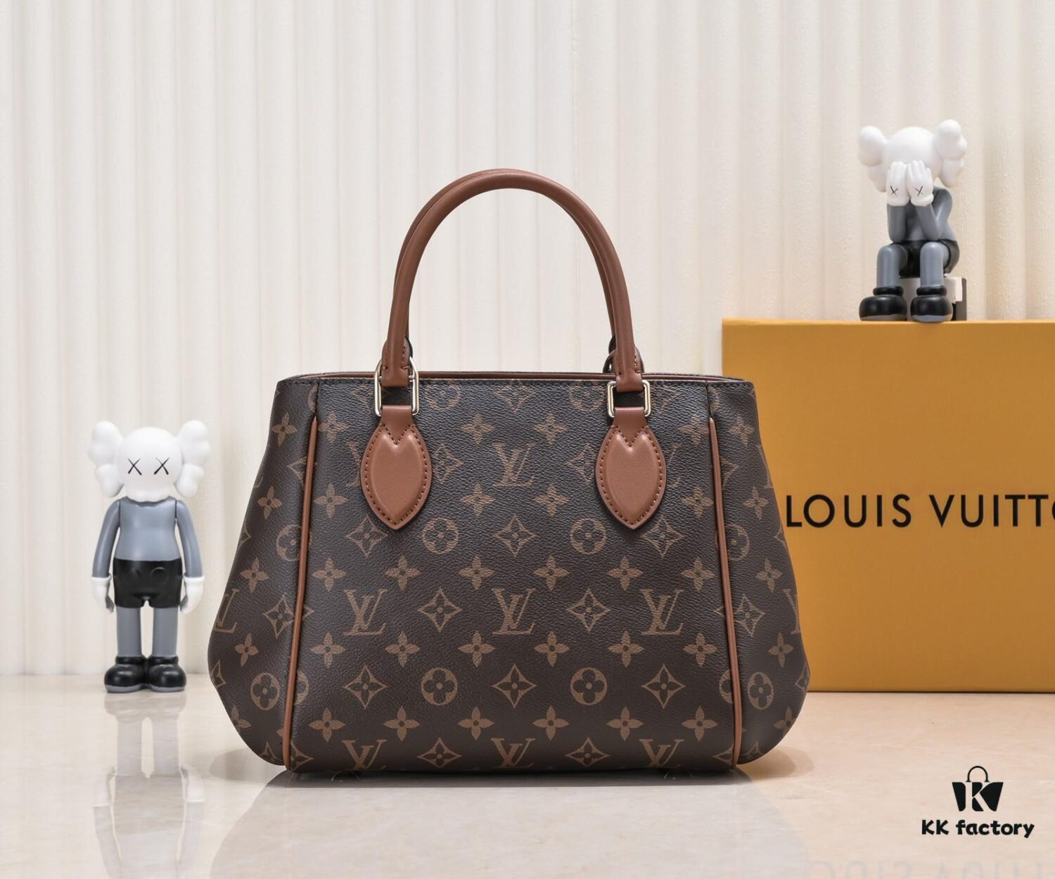 Exclusive Real Shot - Upgraded Version ‼️ LV Monogram with Leather Trim Tote Shoulder Crossbody Bag Model 58188, Includes Long Strap, 2022 New Fashion Women's Bag, Monogram Pattern with Genuine Leather Strap, Large Capacity [Strong], Size 33-22-16cm