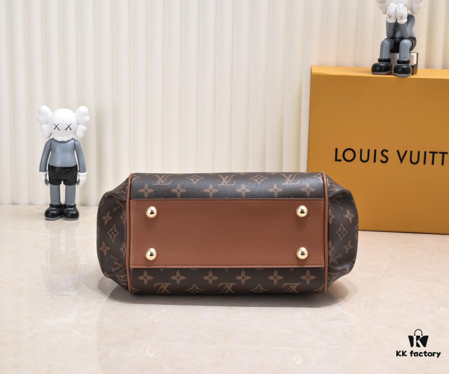 Exclusive Real Shot - Upgraded Version ‼️ LV Monogram with Leather Trim Tote Shoulder Crossbody Bag Model 58188, Includes Long Strap, 2022 New Fashion Women's Bag, Monogram Pattern with Genuine Leather Strap, Large Capacity [Strong], Size 33-22-16cm