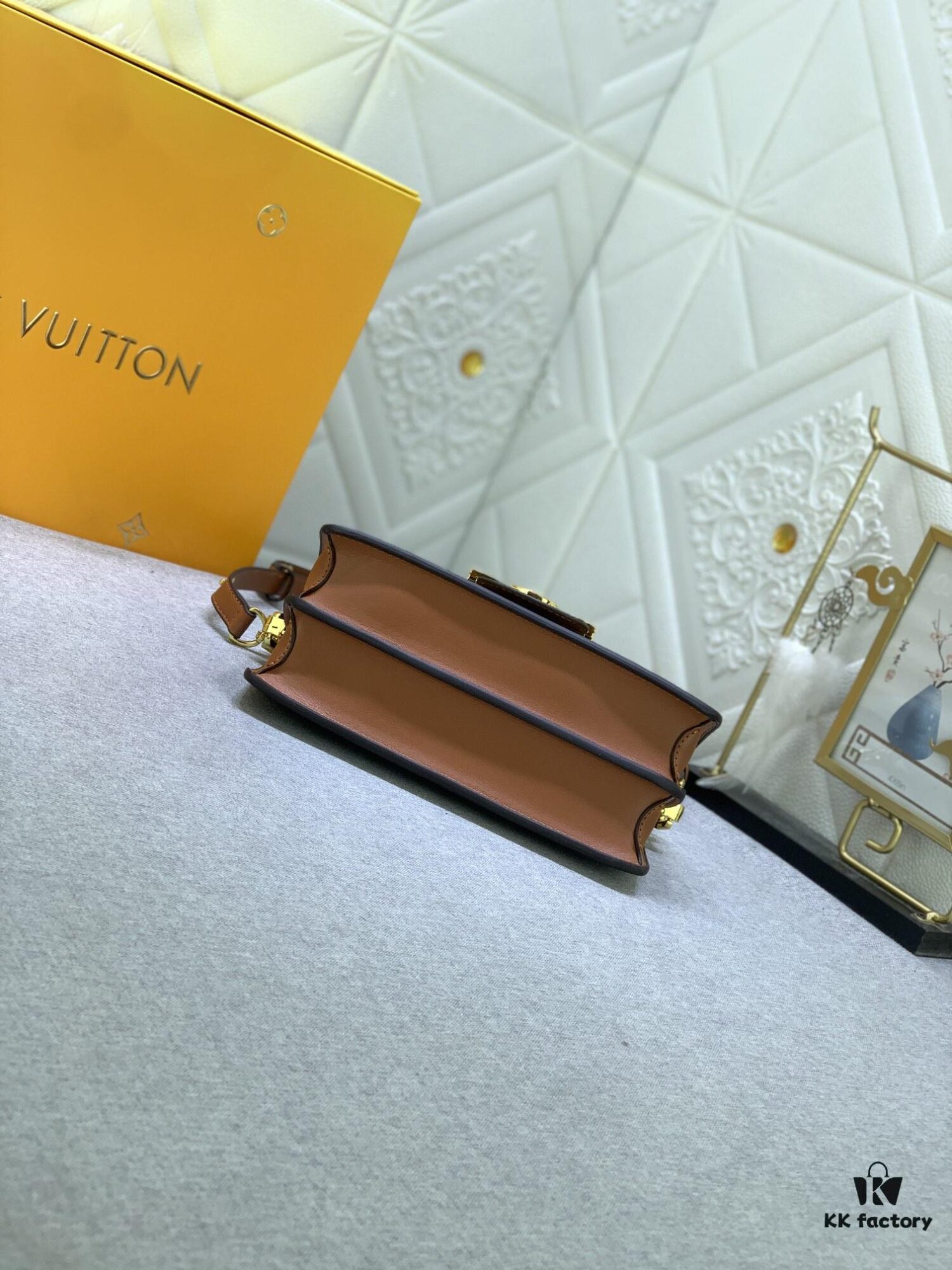 Upgraded Original M46757 Dauphine East West Handbag