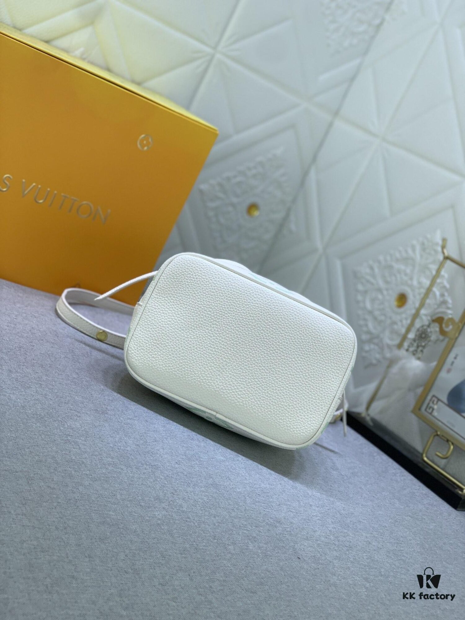 Upgraded Original M24048 M45716 M46581 M47038 M44022 Neoneoe BB Bag in Springtime New Hue