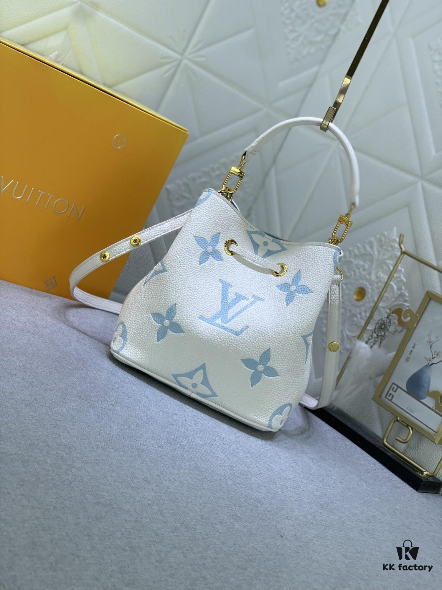 Upgraded Original M24048 M45716 M46581 M47038 M44022 Neoneoe BB Handbag in Springtime New Hue