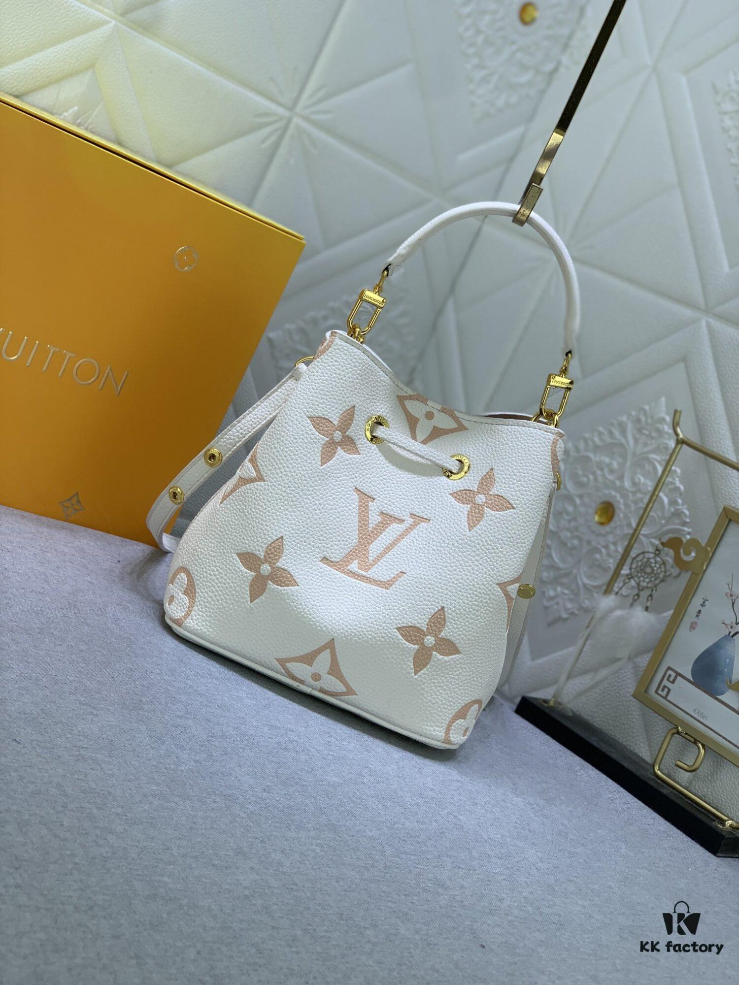 Upgraded Original Néonoé BB Handbag in Spring Hues