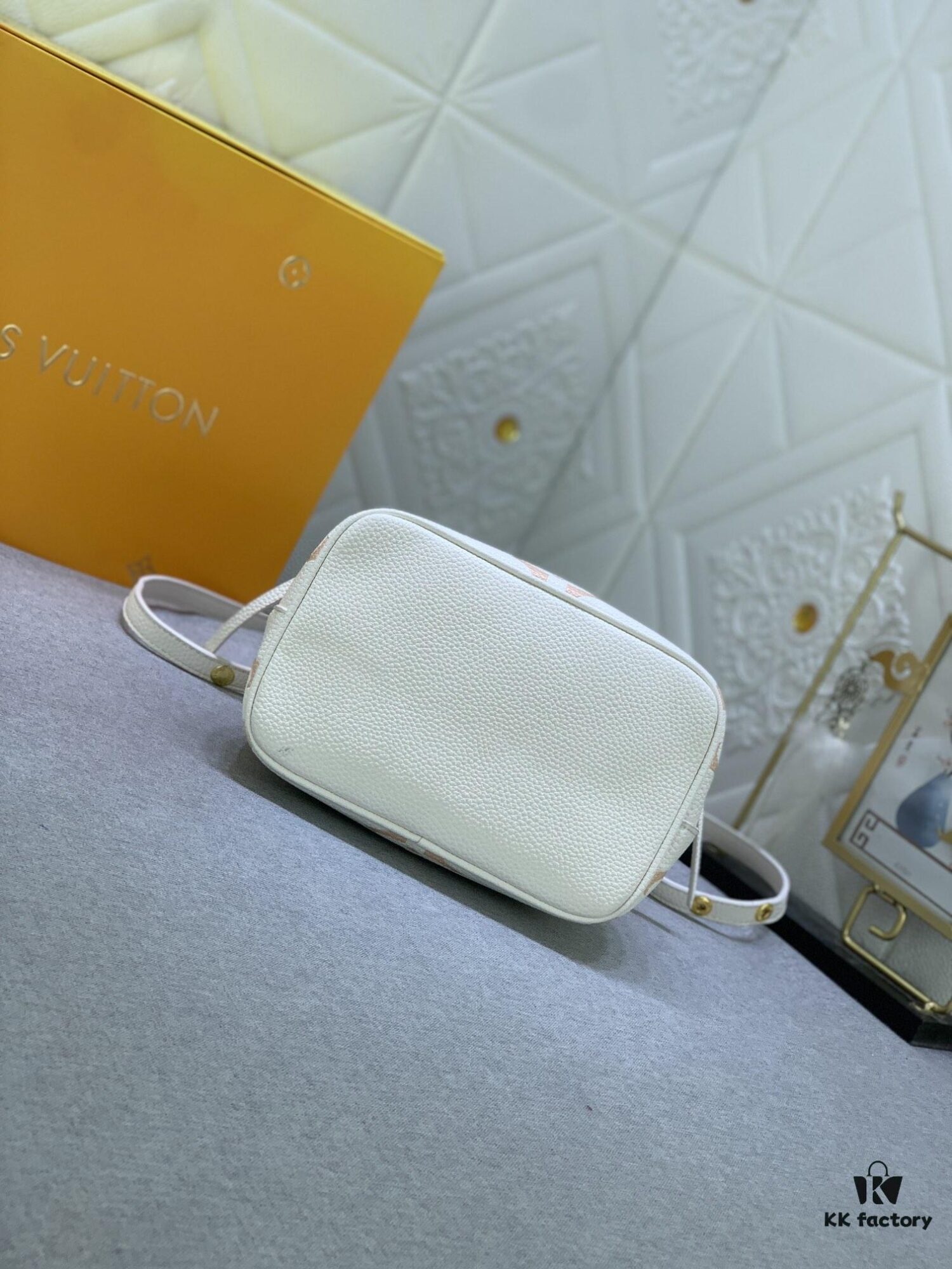 Upgraded Original Néonoé BB Handbag in Spring Hues