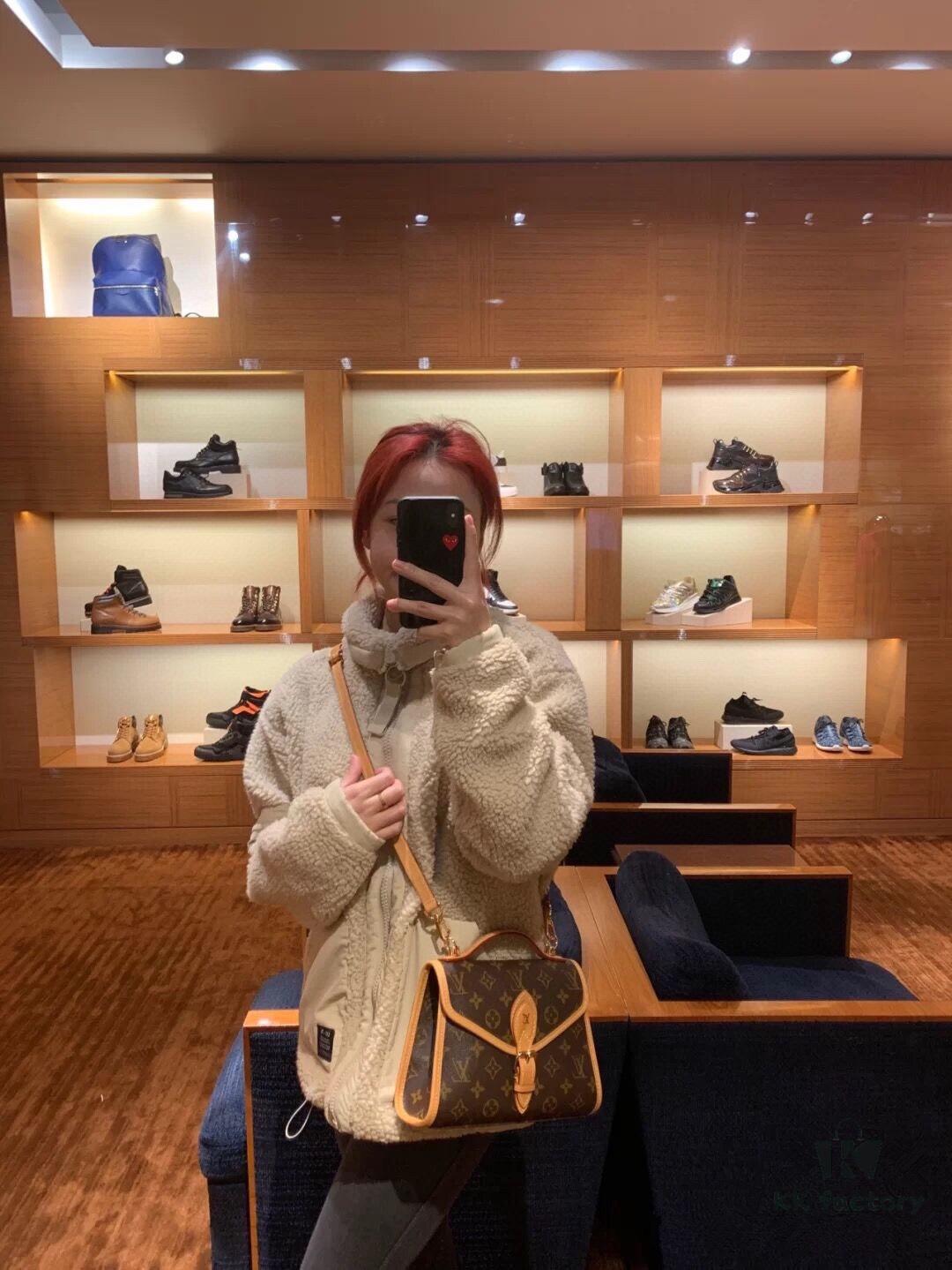 Large 160, Small Upgrade Original Version 🍇 M44919 M51121 M51120 This Retro-Styled LV Ivy Bag