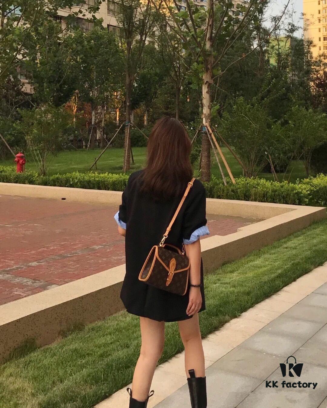 Large 160, Small Upgrade Original Version 🍇 M44919 M51121 M51120 This Retro-Styled LV Ivy Bag