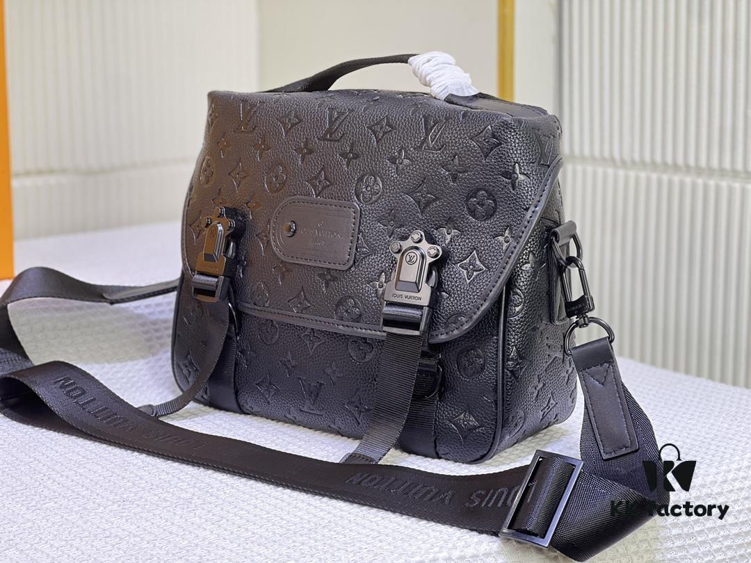 M46972 Vintage Flower, Black Flower LV Trail Messenger Bag