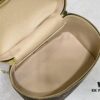 M44495 42263Nice Mini Cosmetic Case
