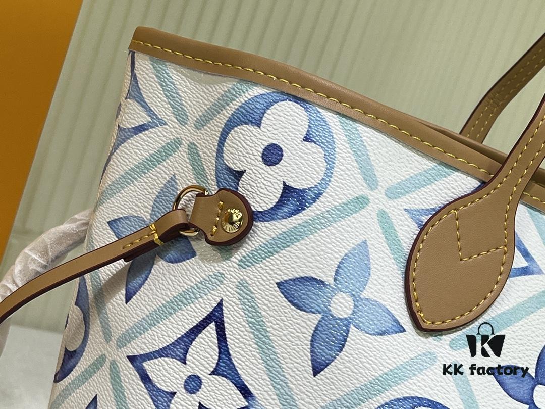 M24317 M40995 This Medium Neverfull Tote Bag Features a Monogram Tiles Canvas Construction with Leather-Trimmed Top and Handles