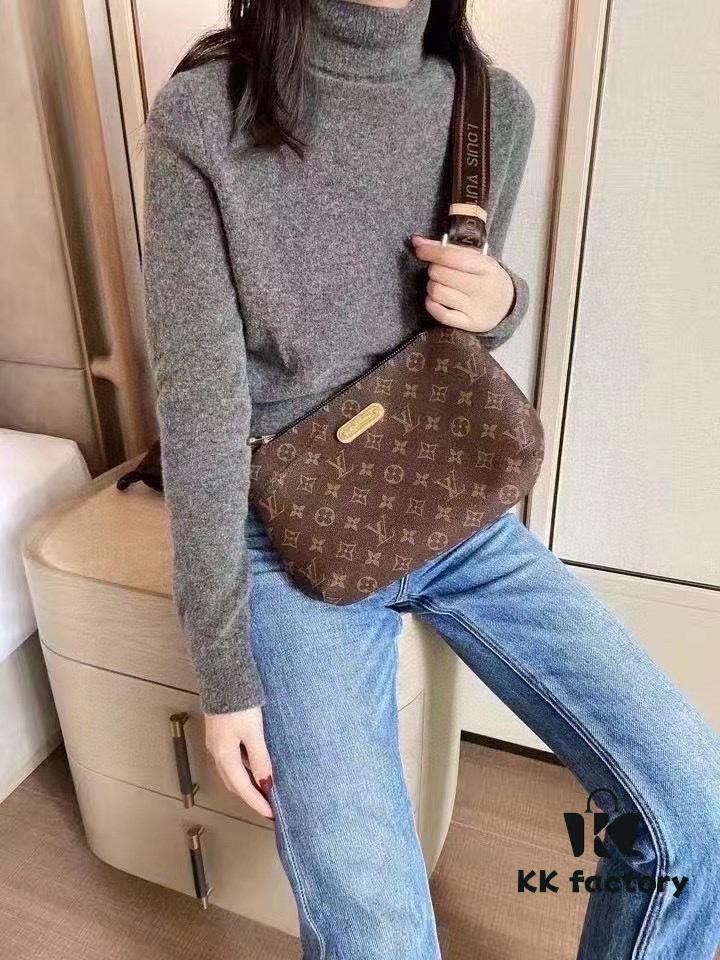 Authentic LV M40719 Genuine Leather Popular Bag, Size: 30 x 16, Korean Vintage Style, Trendy and Practical