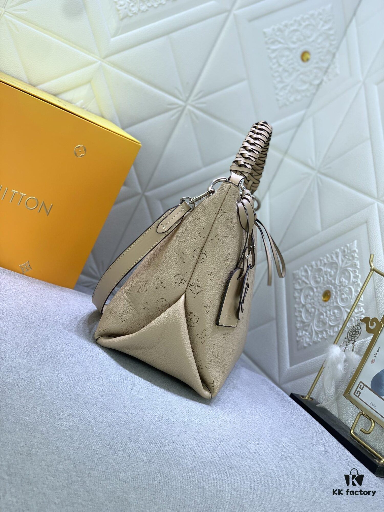 Upgraded Original M56073 M56084 Beaubourg Hobo Medium Leather Handbag