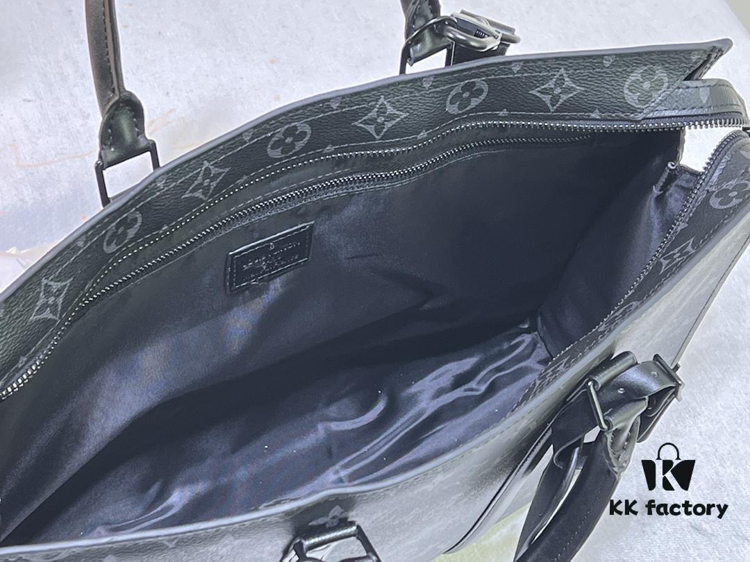 M45265 Black Floral, Aged Floral, Black Check - Sac Plat Horizontal Zippé Briefcase