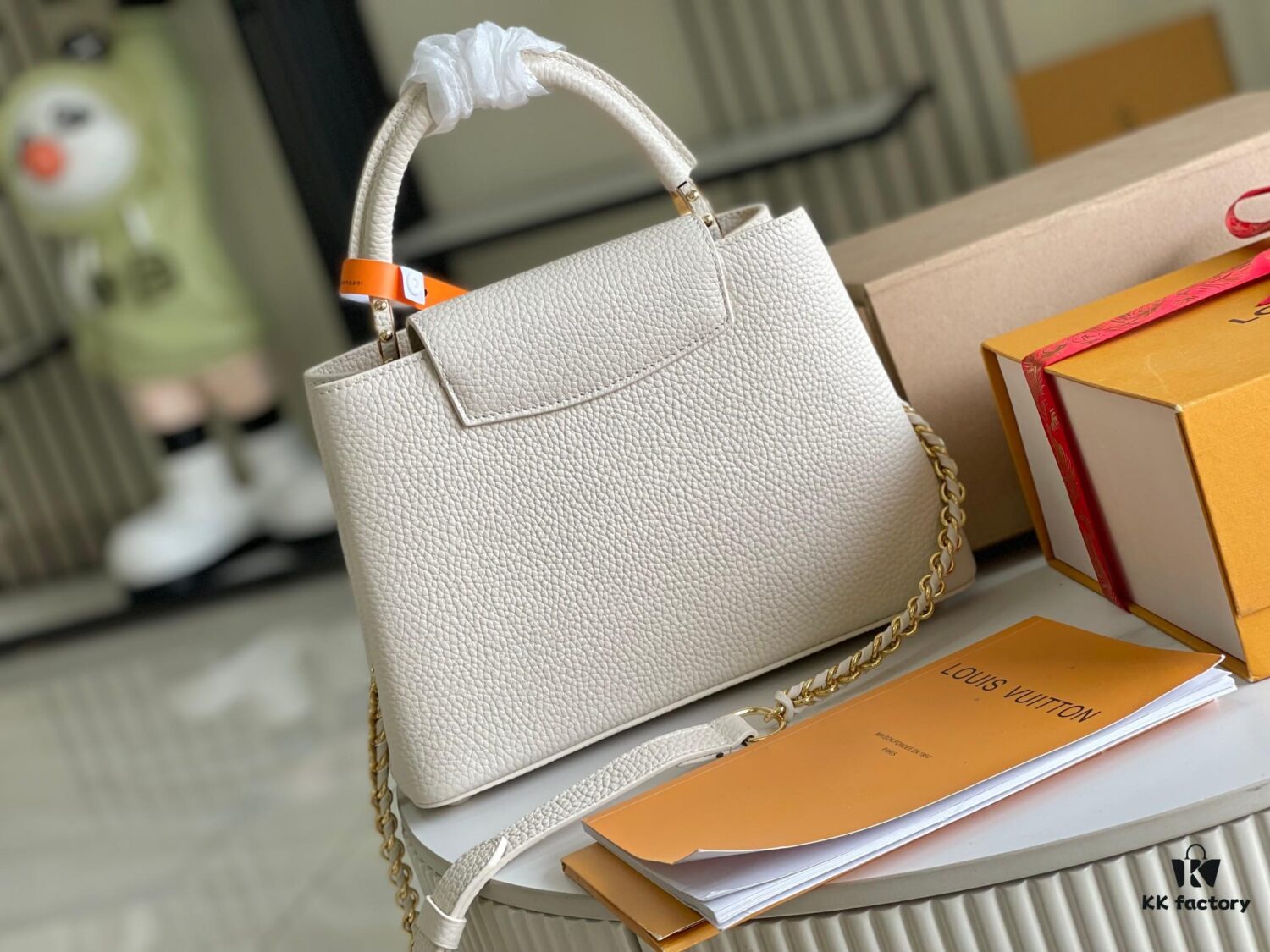 Premium Full Leather Set [Top Grade Original Leather M23082 Small Size 💋 M23083 Mother-of-Pearl White Shell Closure]