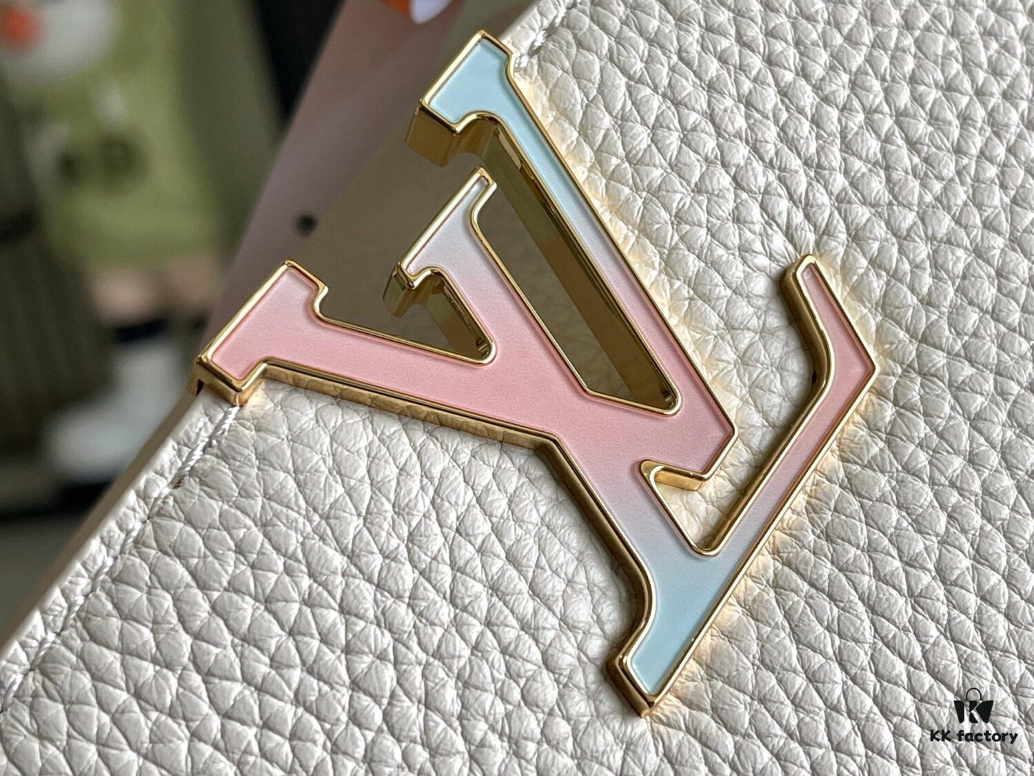 Premium Full Leather Set [Top Grade Original Leather M23082 Small Size 💋 M23083 Mother-of-Pearl White Shell Closure]