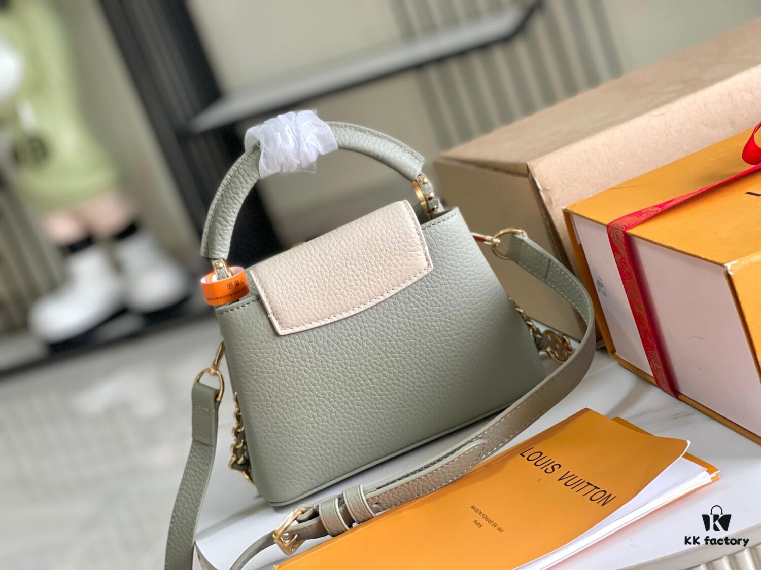Grade A Full Set Packaging [Grade A Premium Original Factory Leather M24471 Mini Green with Beige Gold Upgraded Hardware] [Capucines Mini Handbag]