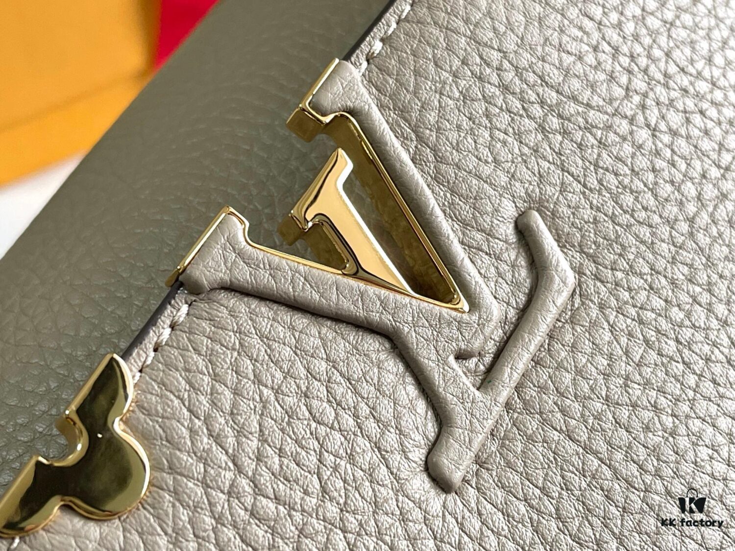 Top Grade Full Set Packaging 【Premium Original Factory Leather M24567💋 M23331 Elephant Gray Upgraded Hardware】 Capucines Small Handbag