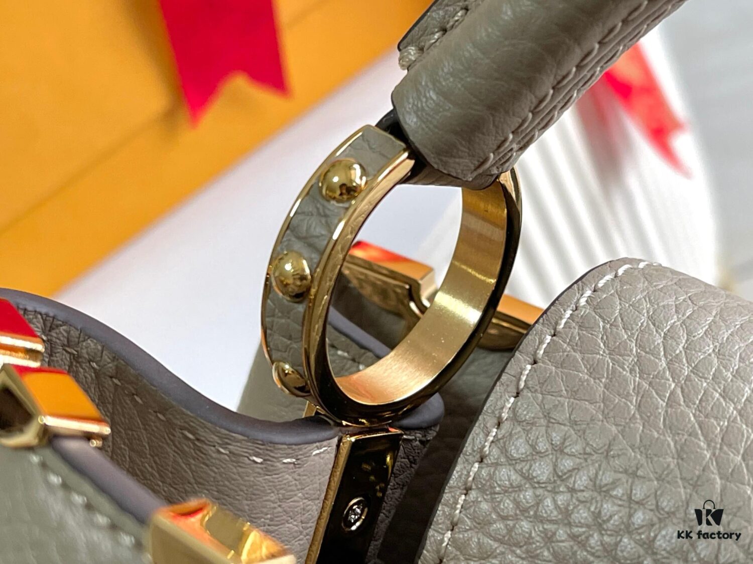 Top Grade Full Set Packaging 【Premium Original Factory Leather M24567💋 M23331 Elephant Gray Upgraded Hardware】 Capucines Small Handbag