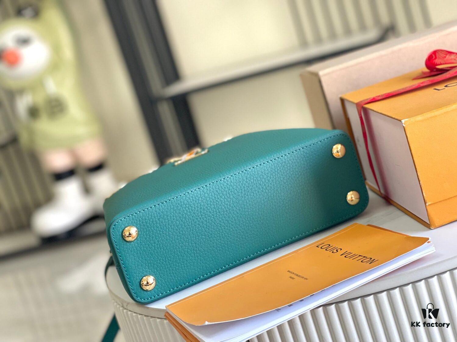 Supreme Grade Full Set Packaging [Premium Original Leather M23766 💋 M23331 Green Mother-of-Pearl Hardware] Capucines Mini Handbag