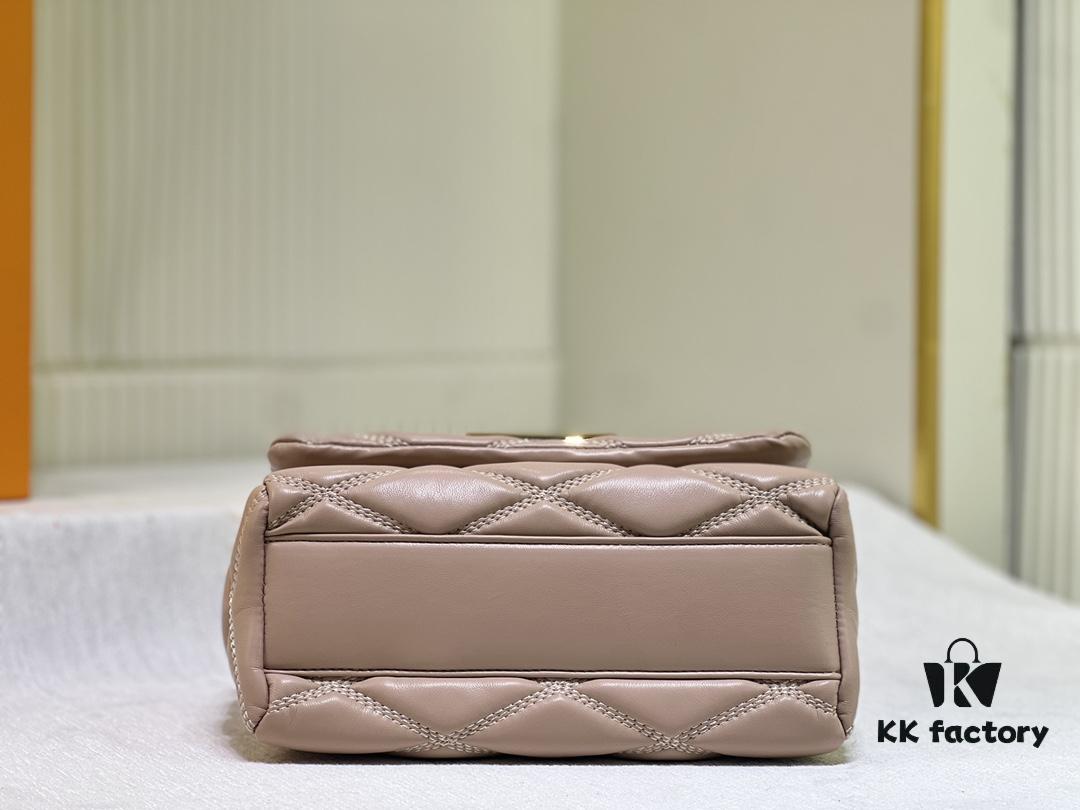 M23689 Nicolas Ghesquière GO-14 Medium Handbag