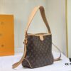 Upgraded La Pi Mini Version 🔥 Hottest Online LV Vintage Tote Bag M44945 Early Spring New Arrival Stylish Small Multi-match Shopping Tote