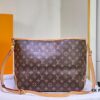 Large Size Upgraded Calfskin Maternal-Child Style LV Vintage Tote Bag M44945, Super Popular Influencer Item, Latest Spring Collection, Versatile Upgraded Shopping Tote