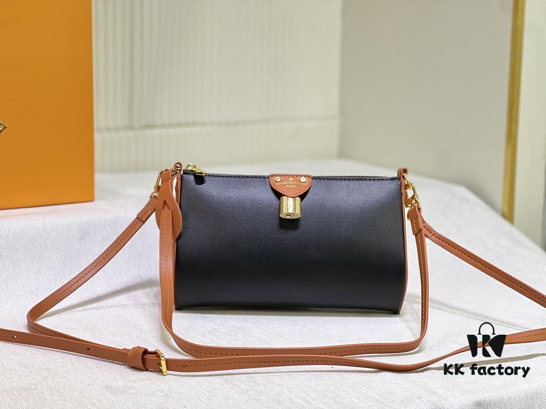 Upgraded Original M47123 Latest Runway Style LV Lock Clutch Bag