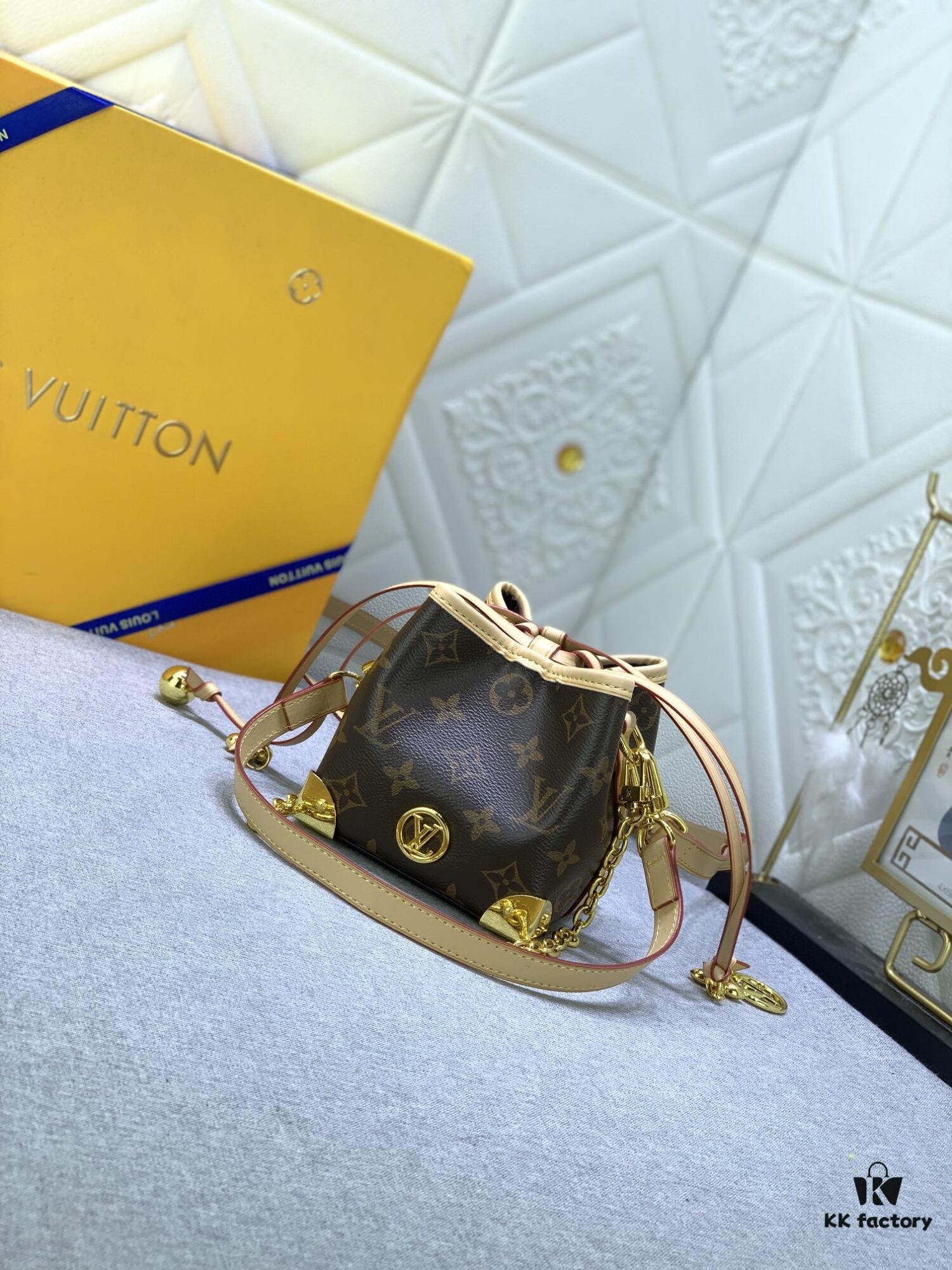 Upgraded Original M83227 White Color M82885 Mini Bucket Bag 'Shumai Bag' Collection Online Only Handbag M82885 Yellow Flower (Shumai Bag)