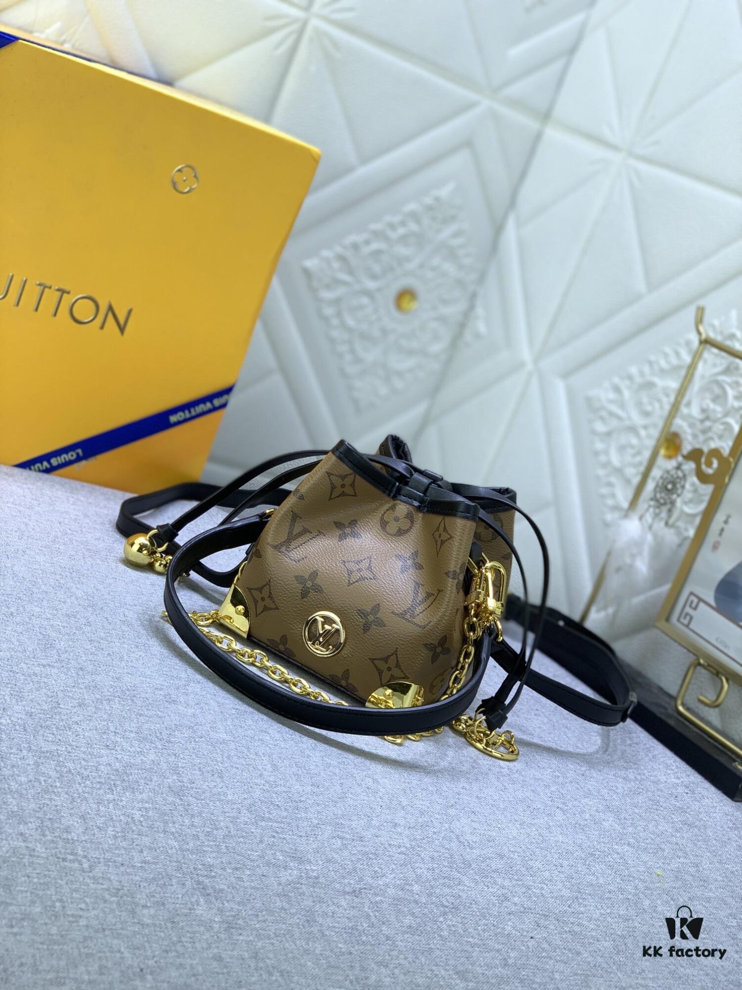 Upgraded Original M83227 White Color M82885 Mini Bucket Bag 'Shaomai' Series Online Only Handbag M82885 Yellow Flower (Shaomai Bag)