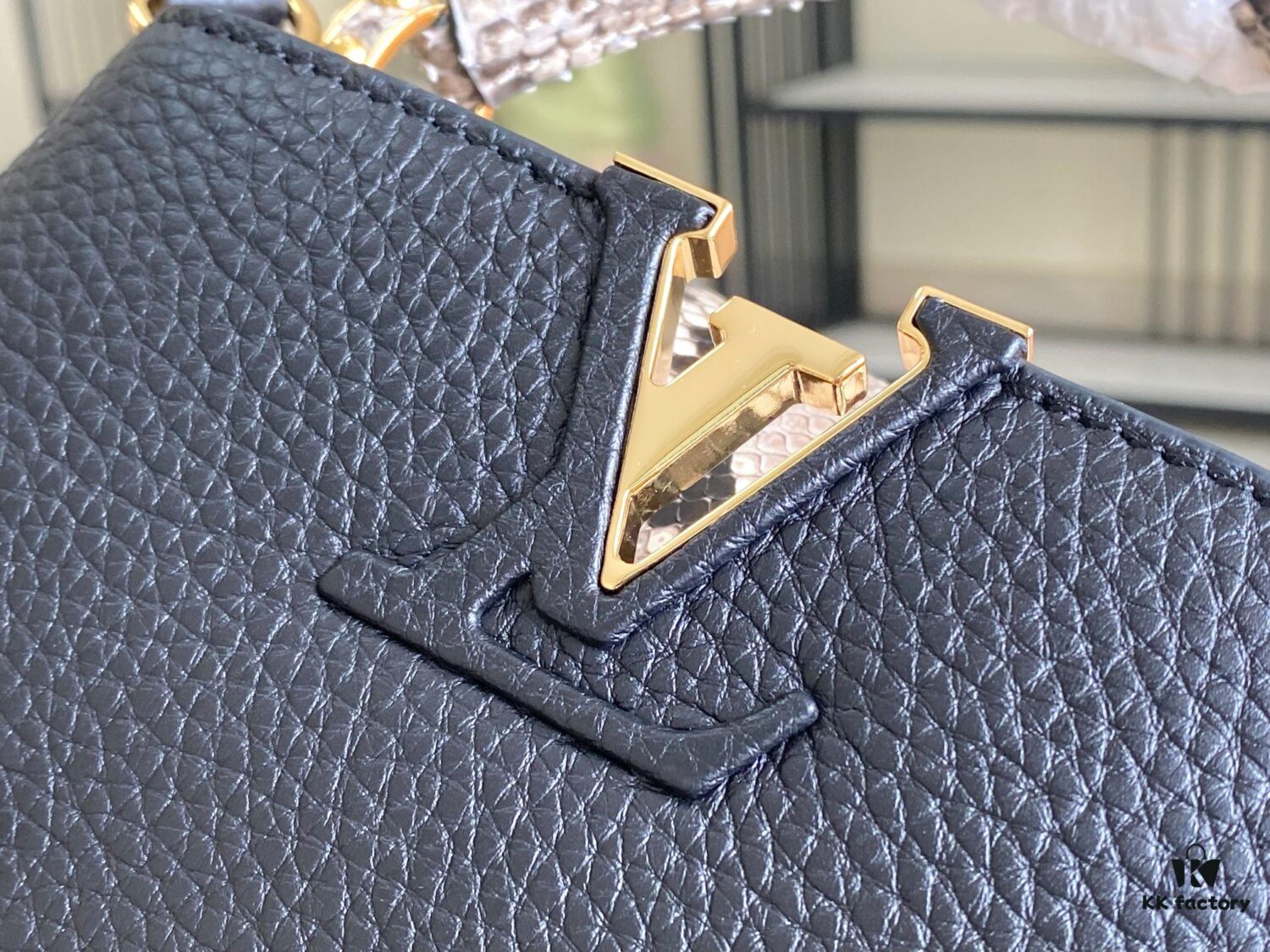 Top Grade Full Set Packaging 【Premium Original Factory Leather💋 M95509 Shiny Snake Skin, Black with Python Gold Clasp】 Mini Size