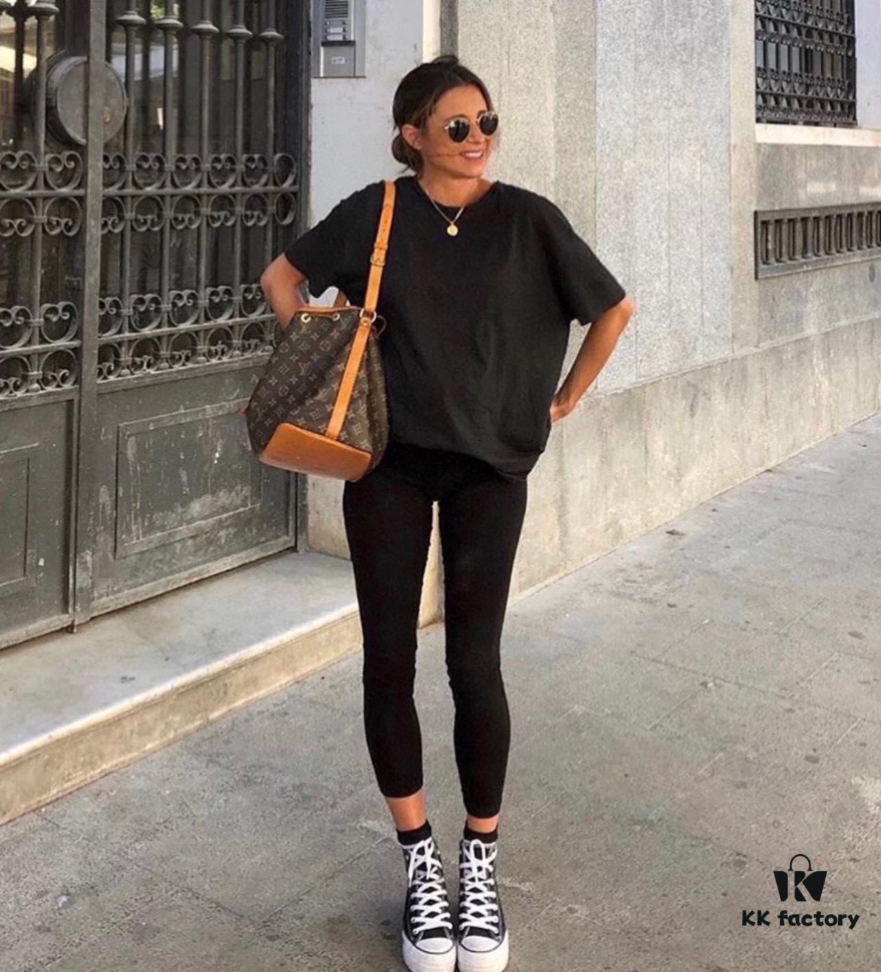 Vintage Large Bucket Bag ⬇️ Super Popular 🔥🔥⬇️ M42224 Lv Limited Edition Drawstring Bucket Bag, King of Cost Performance