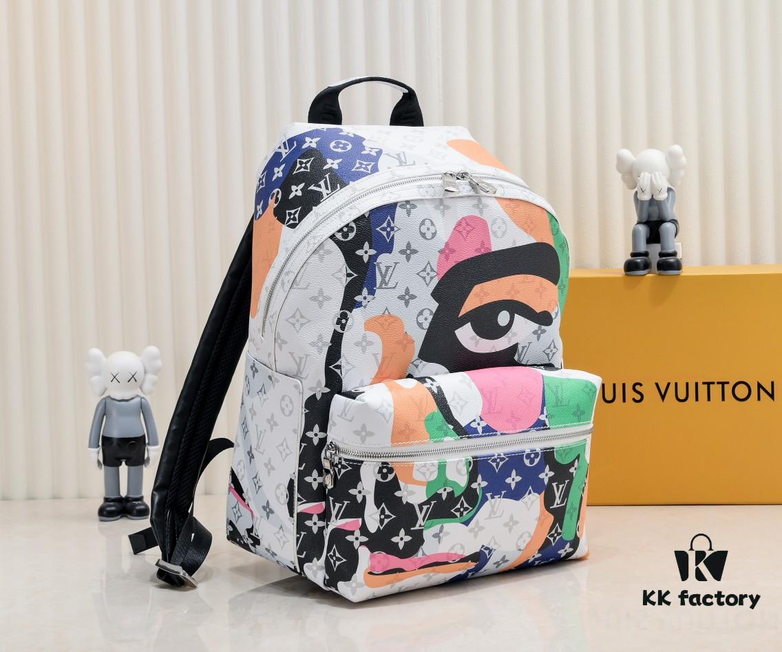 Exclusive Real Shot - Upgraded Version ‼️ M46680 LV Portrait Collection Discovery Small Backpack