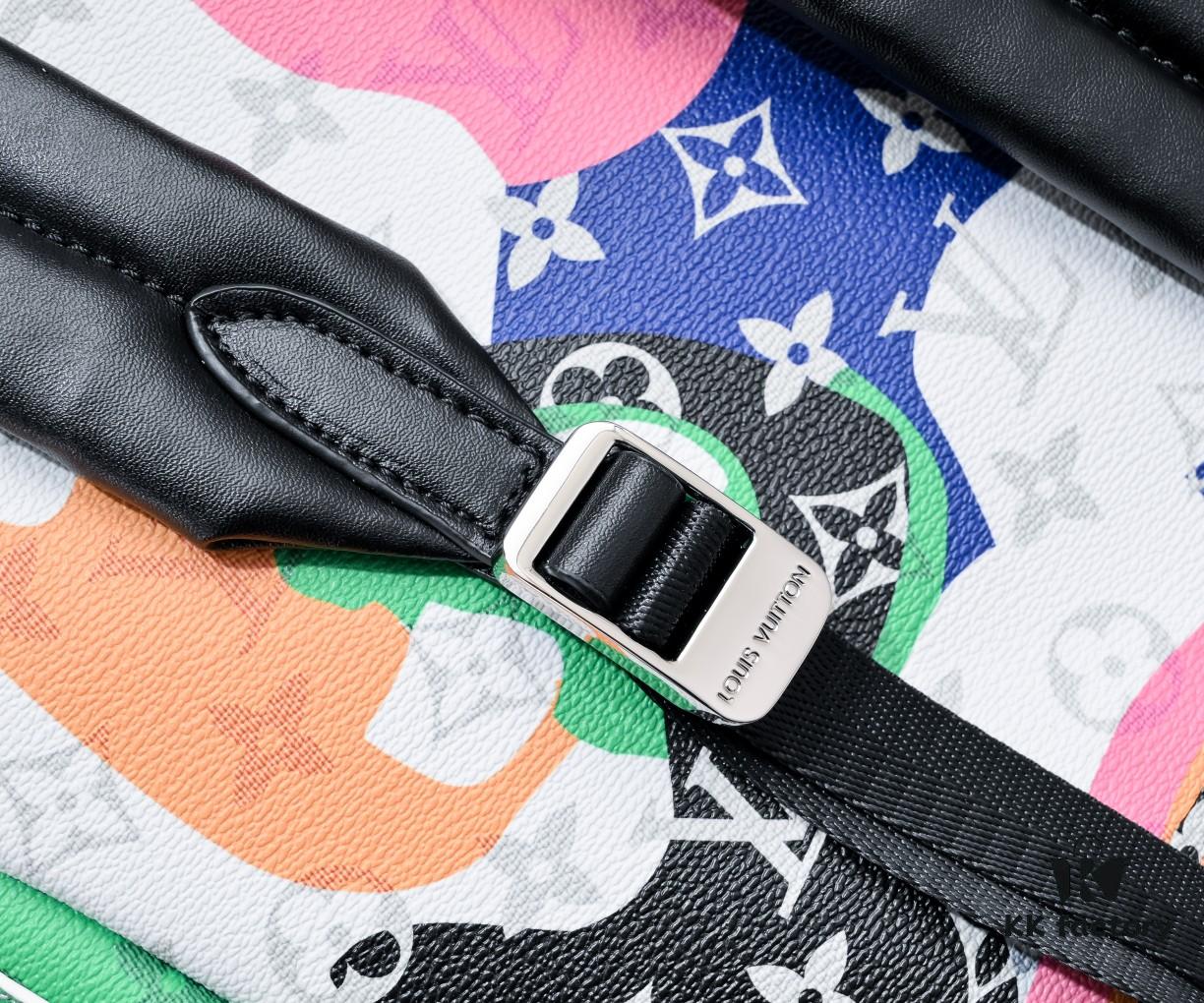 Exclusive Real Shot - Upgraded Version ‼️ M46680 LV Portrait Collection Discovery Small Backpack