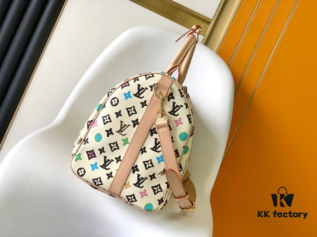 M24901 Black M24233 White Year's Hottest LV X YK Keepall 50 Combines Classic Design with Iconic Details