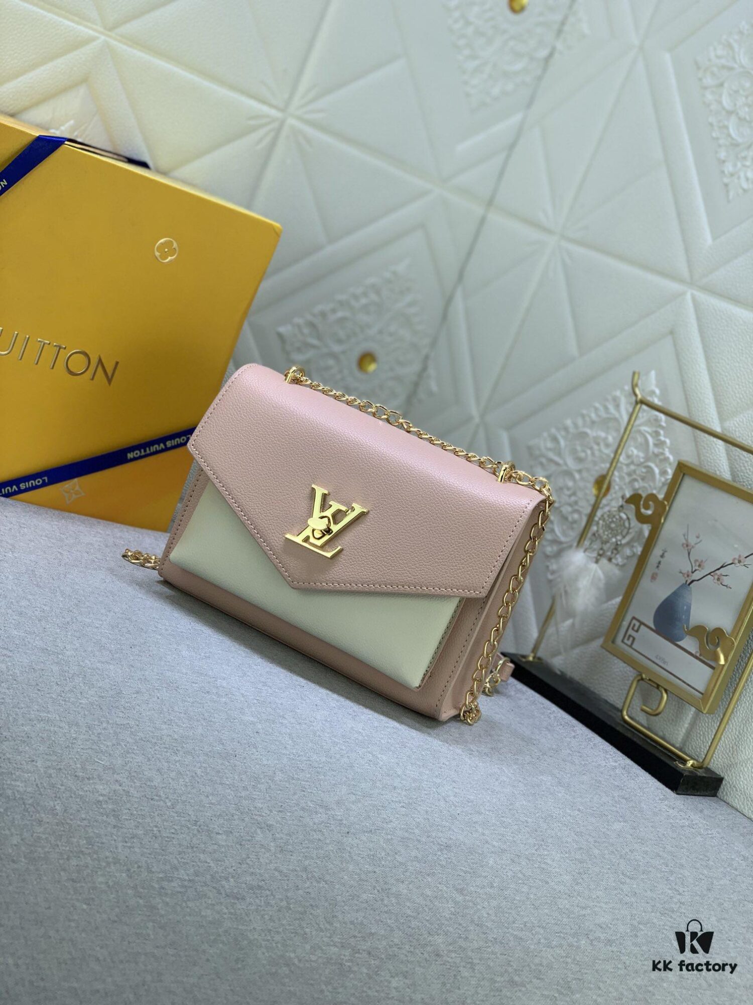 Upgraded Original Mylockme BB Bag in Black M51418, Black-White M82121, Gray M56137, Pink-White M21217, White-Pink M22190 – Top Quality Original Cut – Stylish Compact Size with Eye-Catching 'Backpack' Design