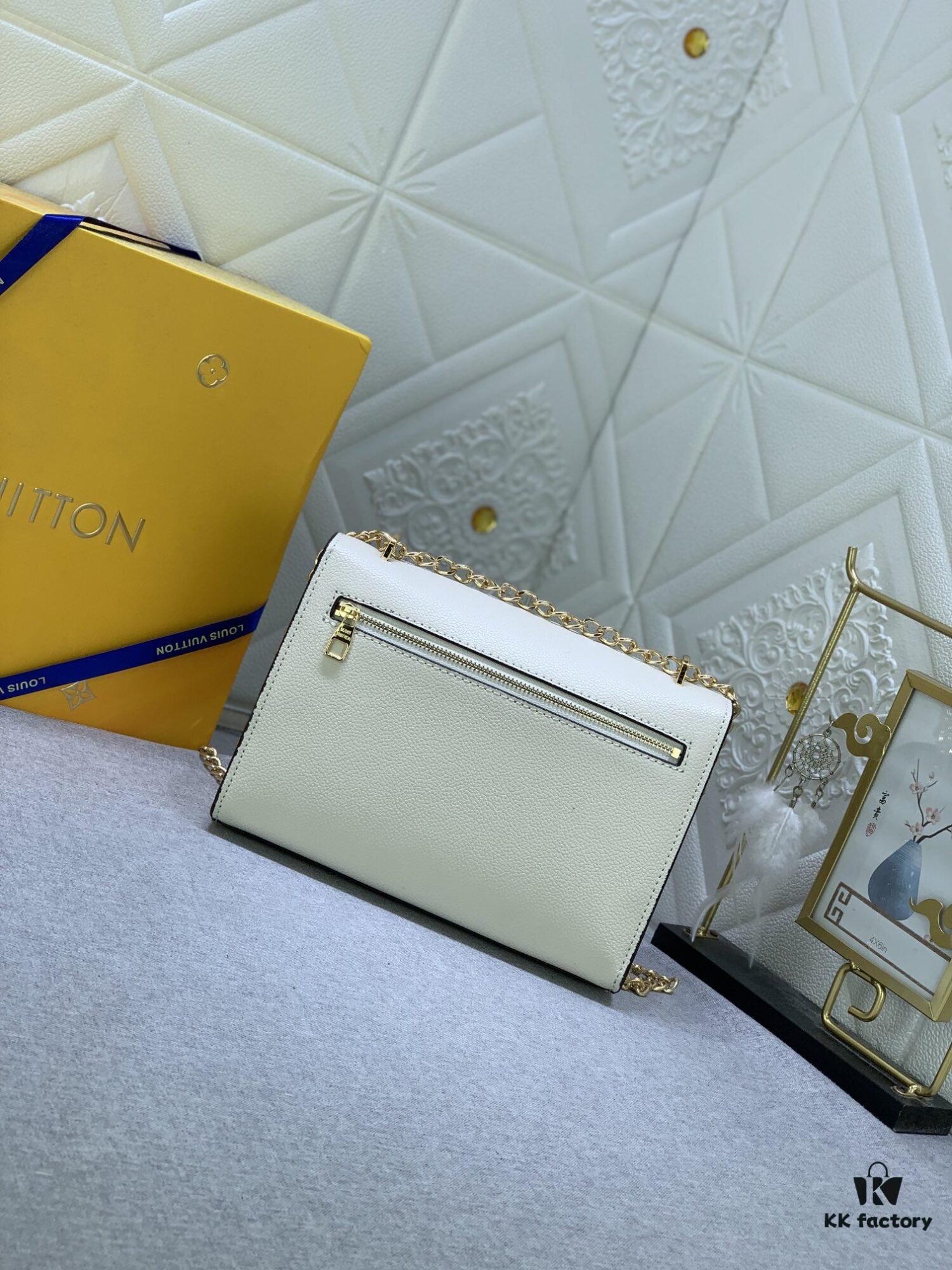 Upgraded Original M51418 Black, M82121 Black with White, M56137 Gray, M21217 Pink with White, M22190 White with Pink – Premium Original Cut, Stylish Compact Size and Eye-Catching 'Backpack' Design