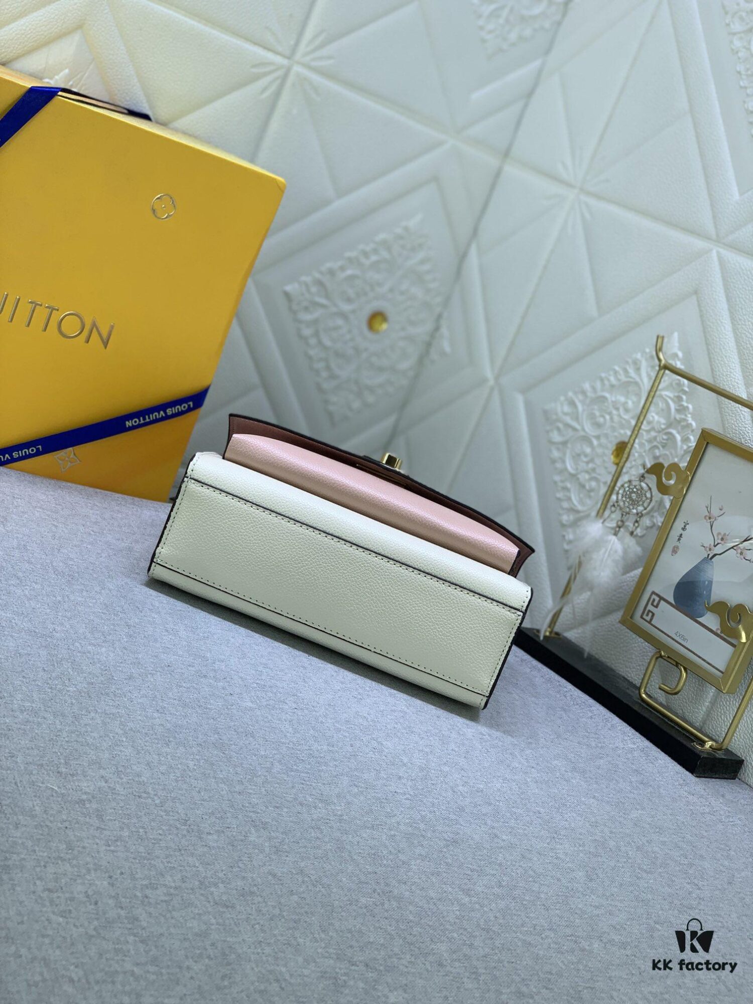 Upgraded Original M51418 Black, M82121 Black with White, M56137 Gray, M21217 Pink with White, M22190 White with Pink – Premium Original Cut, Stylish Compact Size and Eye-Catching 'Backpack' Design