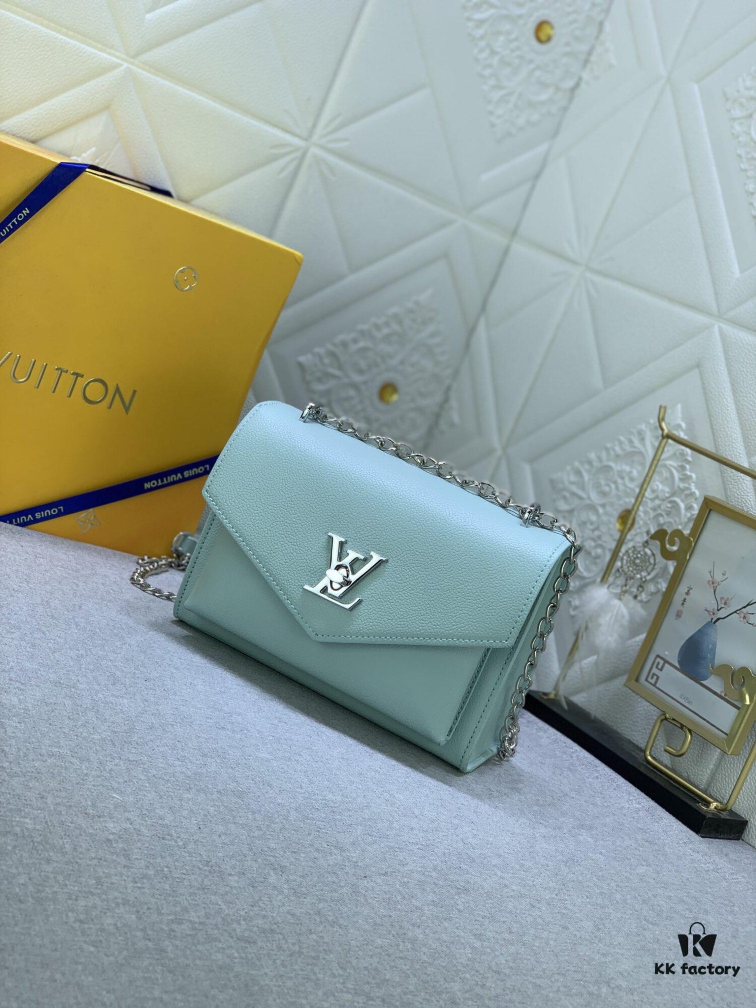 Upgraded Original Mylockme BB Bag in Black M51418, Black-White M82121, Gray M56137, Pink-White M21217, White-Pink M22190 – Top-Quality Authentic Style