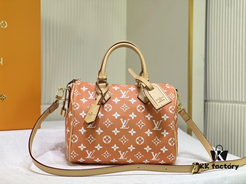New LV 2024 Spring/Summer Non-Dong Design Speedy Safety Lock, Polished Heavy Carving, Metal Luggage Tag, Key Charm with Dove Engraving, Italian Imported Color-Changing Calfskin Trim, Adjustable Shoulder Strap Lock