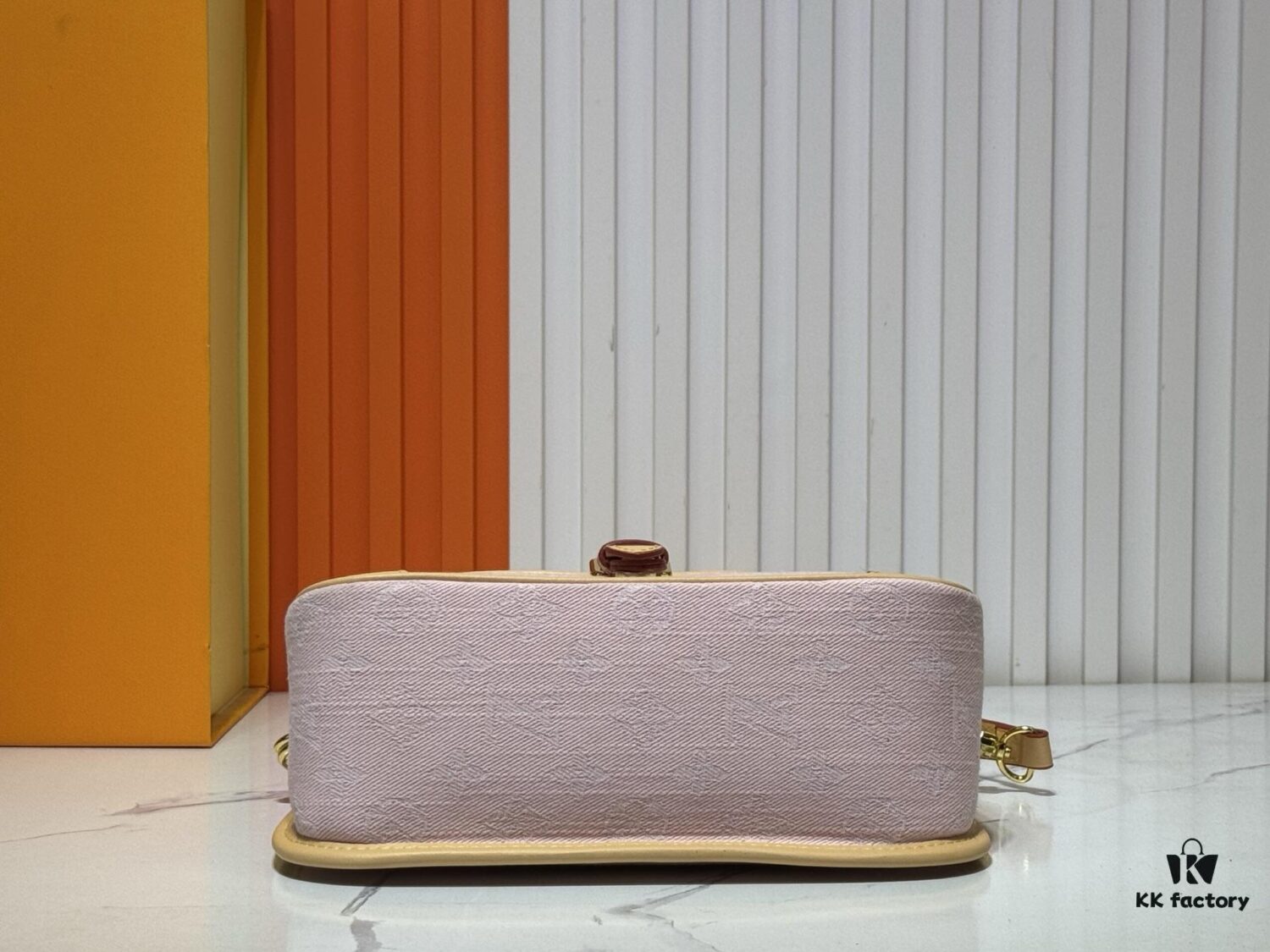 M46386 M45985 Denim Baguette Diane Handbag