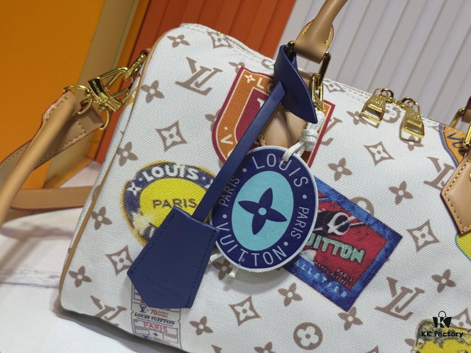 M14587 Speedy Soft 30 Handbag