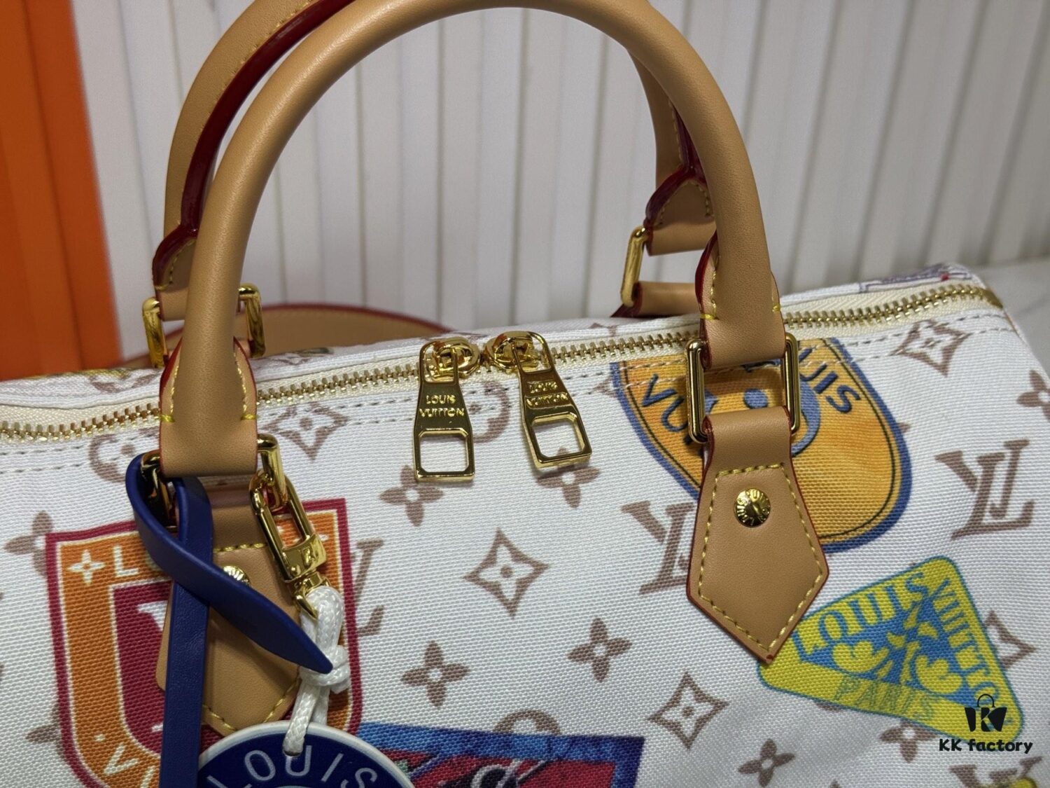 M14587 Speedy Soft 30 Handbag