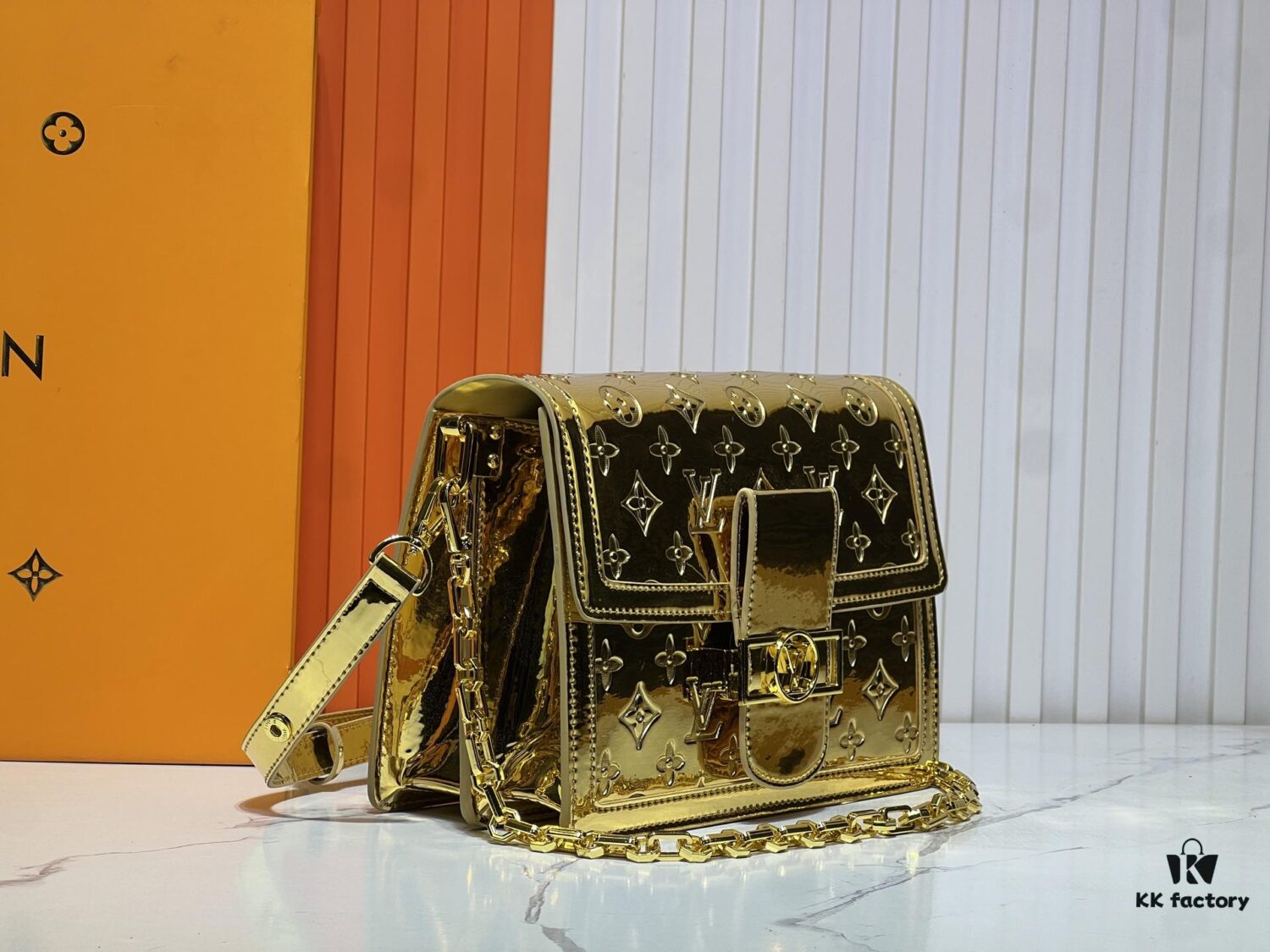 Daphne Gold Silver 💥 Louis Vuitton 2025 Spring Summer Collection Mailbox Bag M43599/44391/44580 Latest Version Métis Handbag