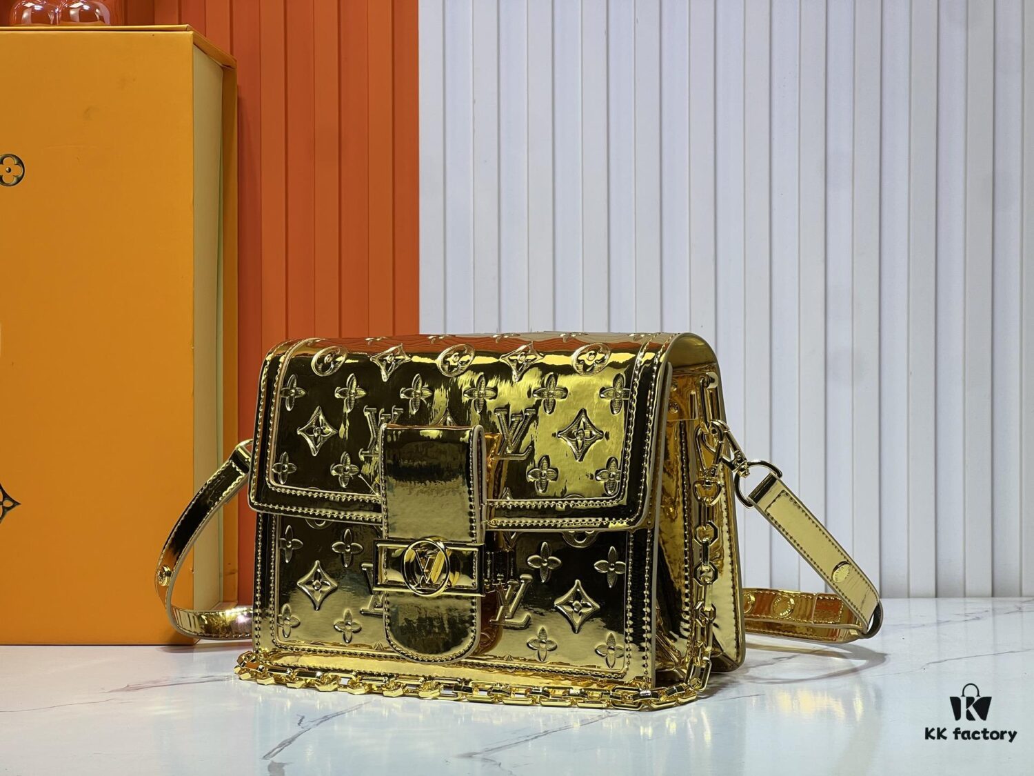 Daphne Gold Silver 💥 Louis Vuitton 2025 Spring Summer Collection Mailbox Bag M43599/44391/44580 Latest Version Métis Handbag