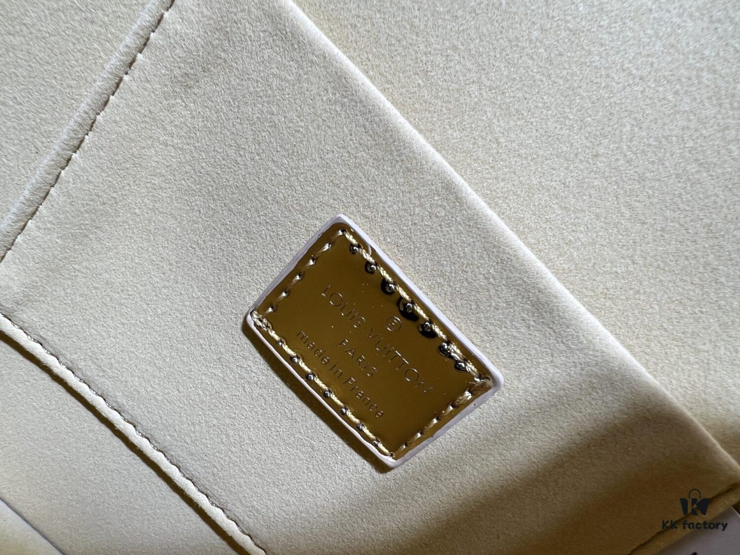 Daphne Gold Silver 💥 Louis Vuitton 2025 Spring Summer Collection Mailbox Bag M43599/44391/44580 Latest Version Métis Handbag