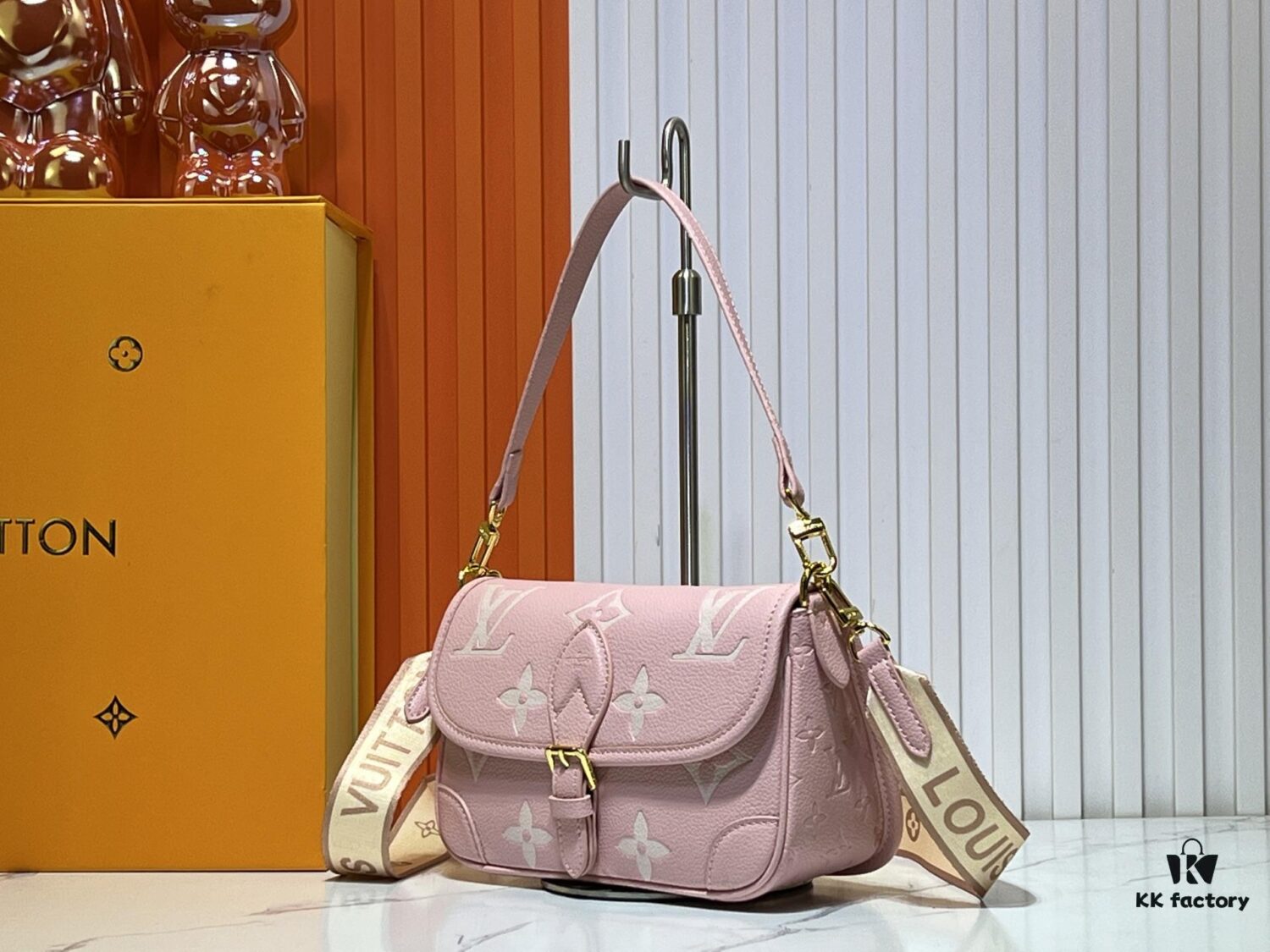 Exclusive Real Shot - Upgraded Version ‼️ M46386 Black M46388 White M45985 Full Leather Baguette Bag Series New Diane Handbag