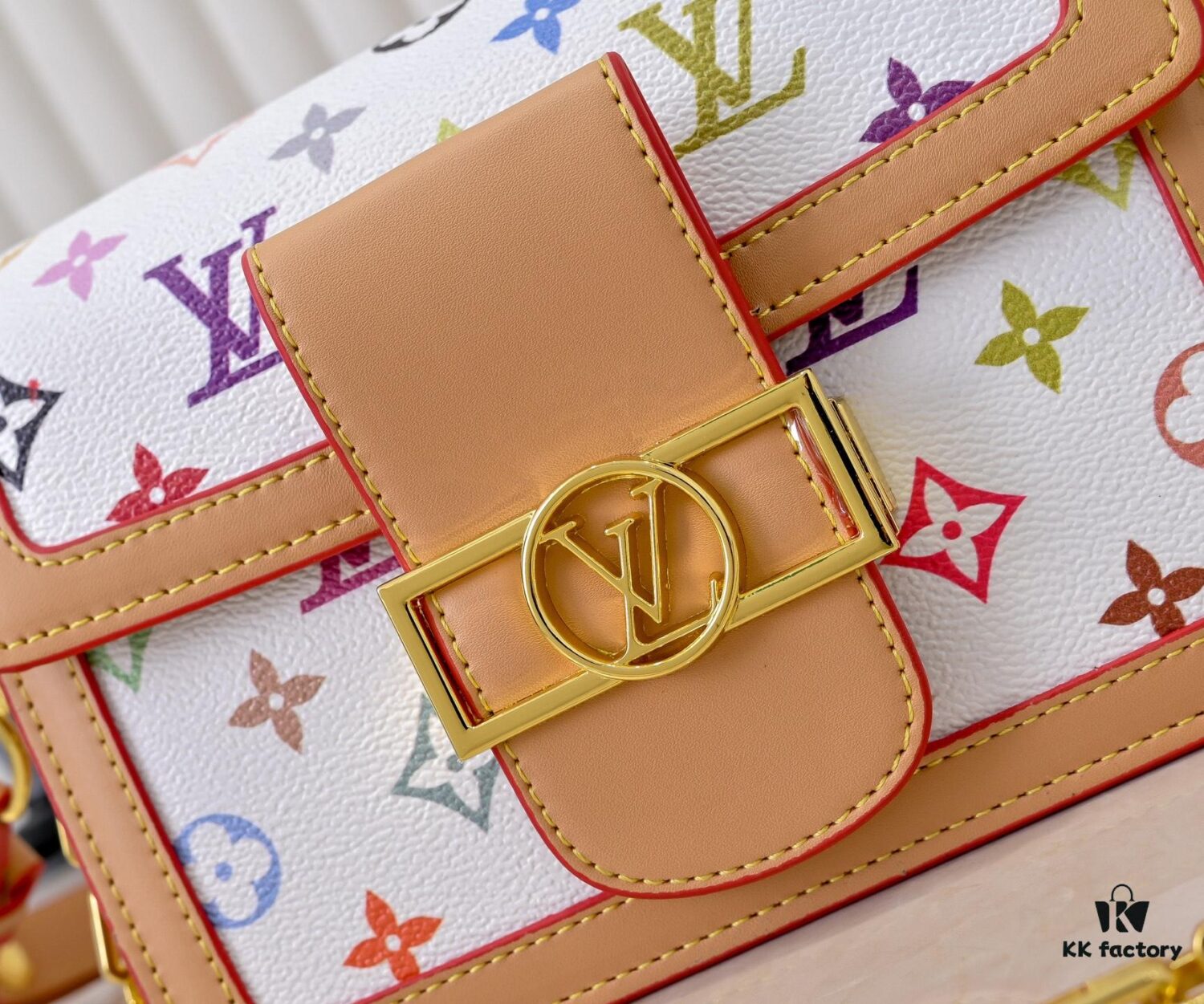 Takashi Murakami White Tricolor Daphne Upgraded Version 💥 Louis Vuitton 2025 Spring Collection Messenger Bag M43599 / 44391 / 44580 Colorway Latest Release Métis