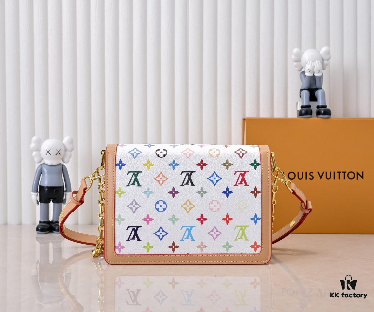 Takashi Murakami White Tricolor Daphne Upgraded Version 💥 Louis Vuitton 2025 Spring Collection Messenger Bag M43599 / 44391 / 44580 Latest Release Métis Mini Handbag